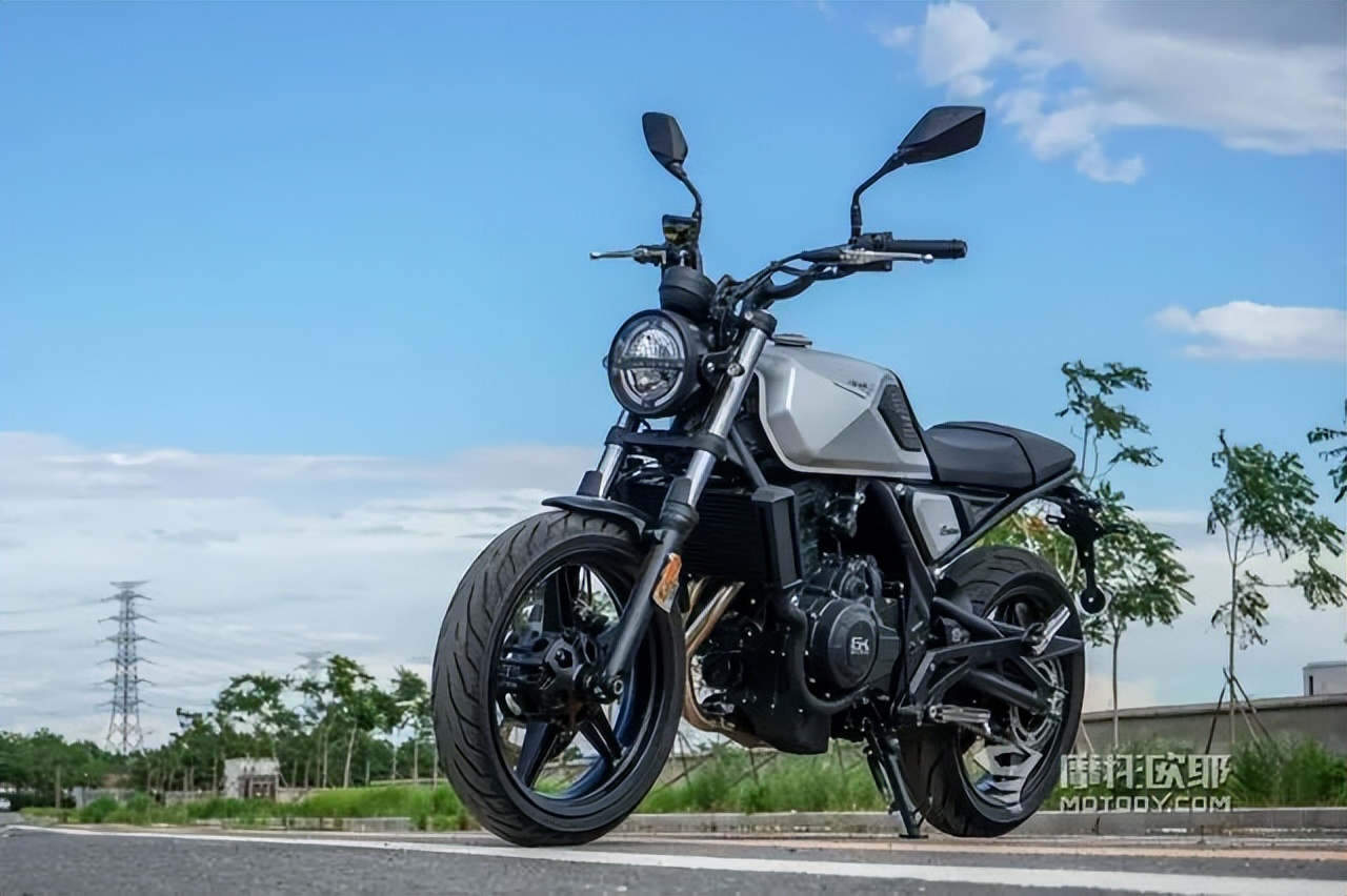 高金gk400对比gk500,高金gk400骑行感受