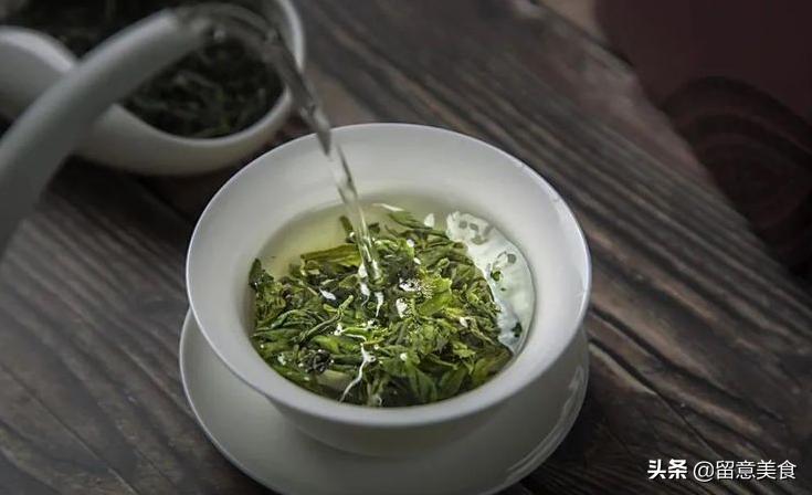 中国3款不起眼“廉价茶”，在超市落灰无人问津，行家却当成宝