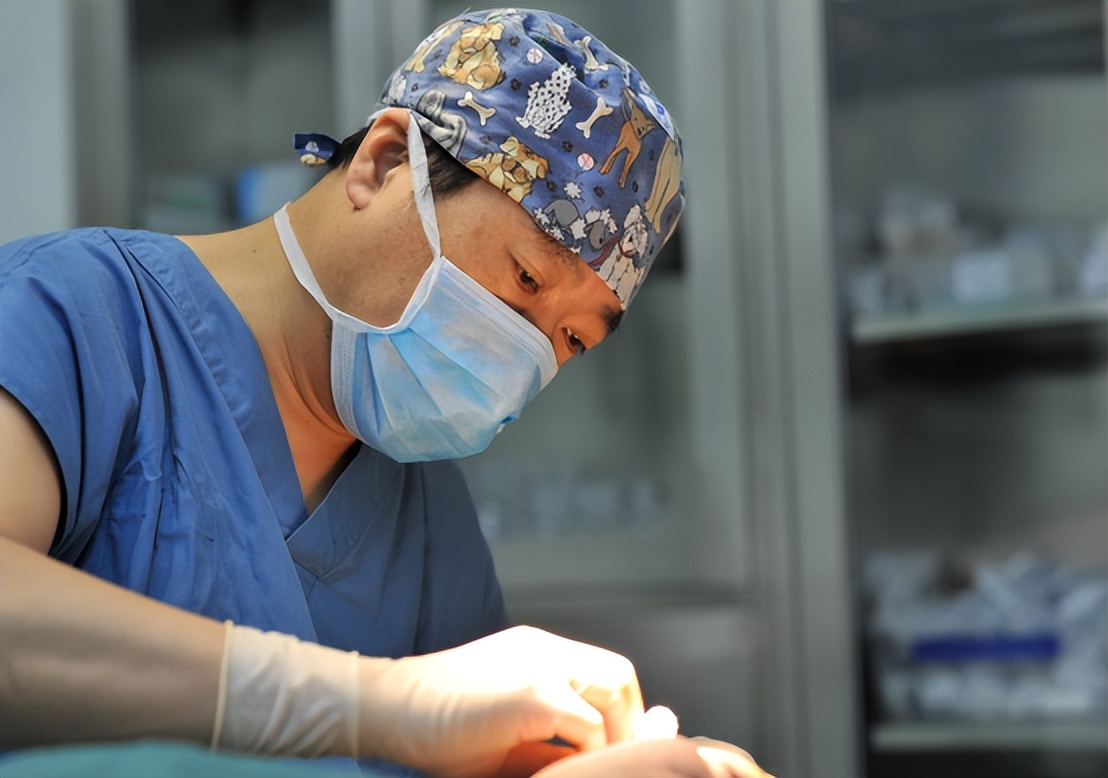 眼眶骨折怎么治疗,眼眶骨折算几级轻伤