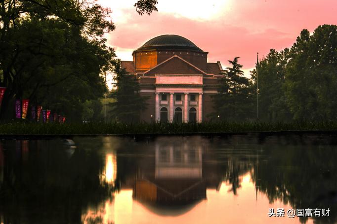 清华大学是谁创建的,清华大学世界排名