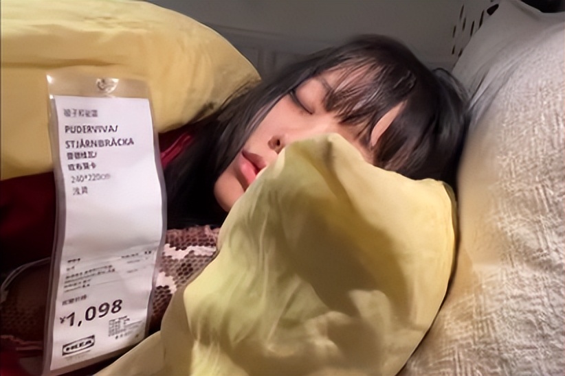 央美毕业生扮名媛21天遭保安搭讪,女大学生假扮名媛原视频