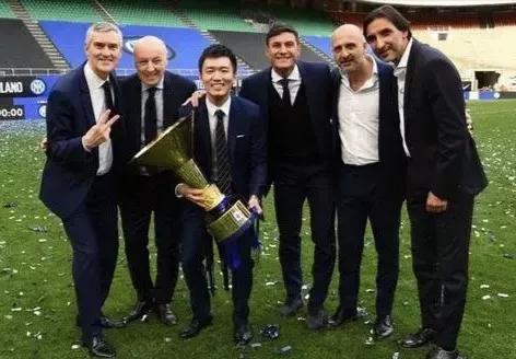 马洛塔第一经理人,马洛塔签约曼联