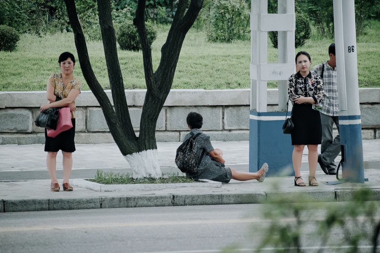 朝鲜大妈导游,朝鲜导游月收入多少