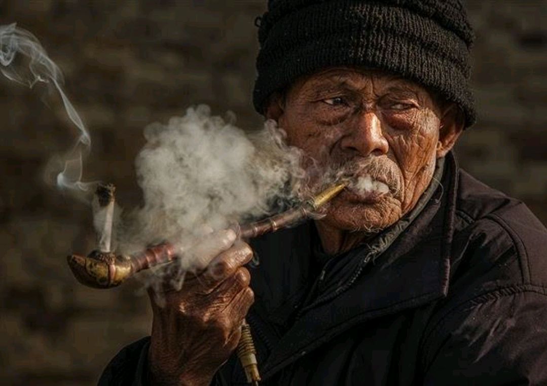 不抽烟不喝酒的男人是最可怕的吗,不抽烟不喝酒的男人最可怕吗