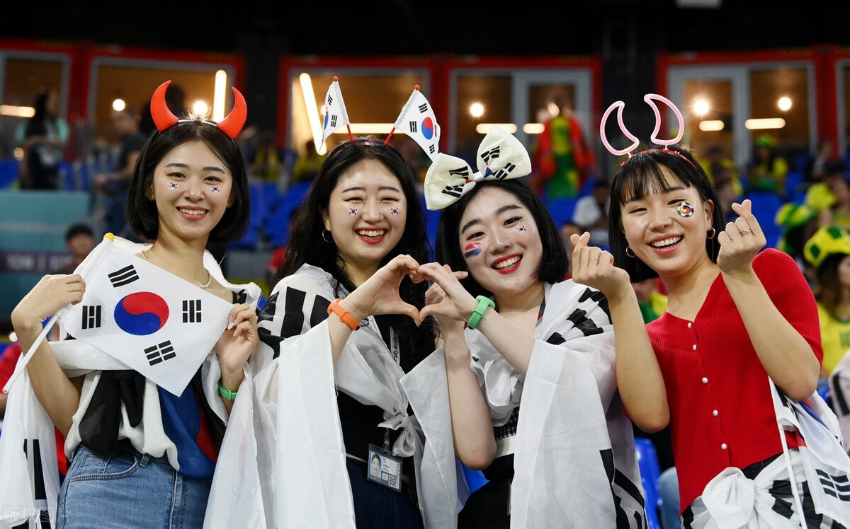 为什么在这一刻我们会为日韩足球而牵挂?