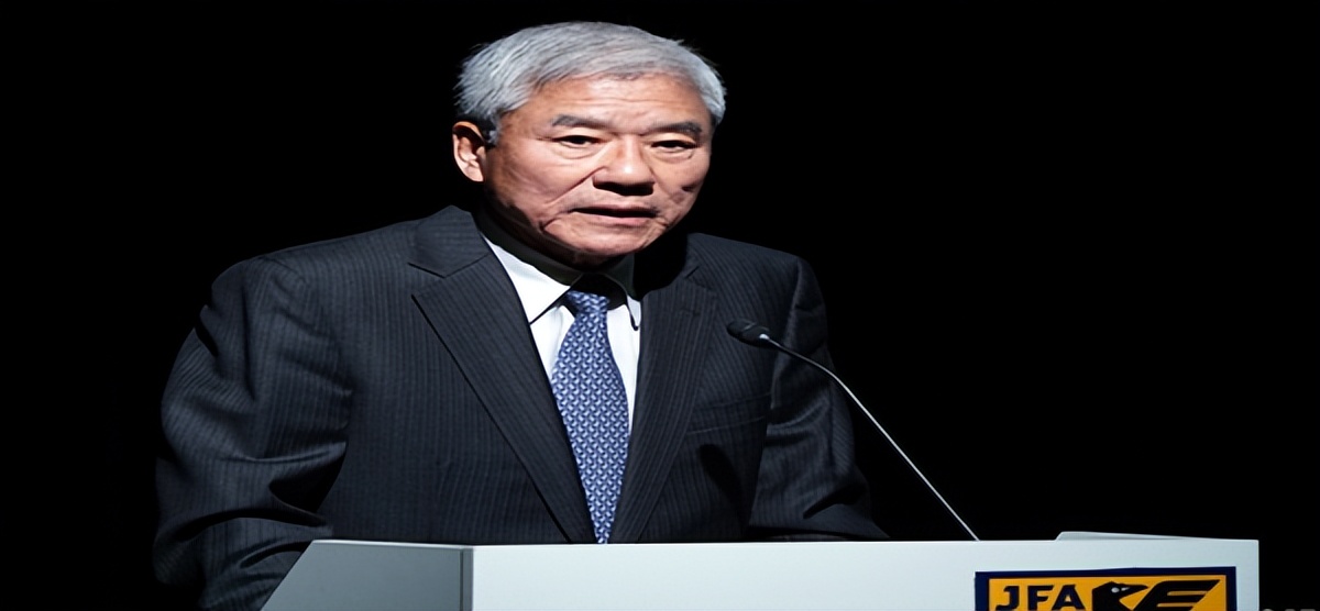 为什么日本认为中国人很强,日本足球的进步中国足球何去何从