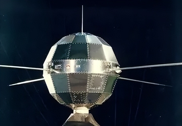 钱学森逝世画面,钱学森逝世现场报道