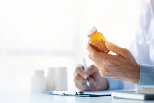 额叶癫痫手术治疗效果,癫痫通过手术治疗可以除根吗