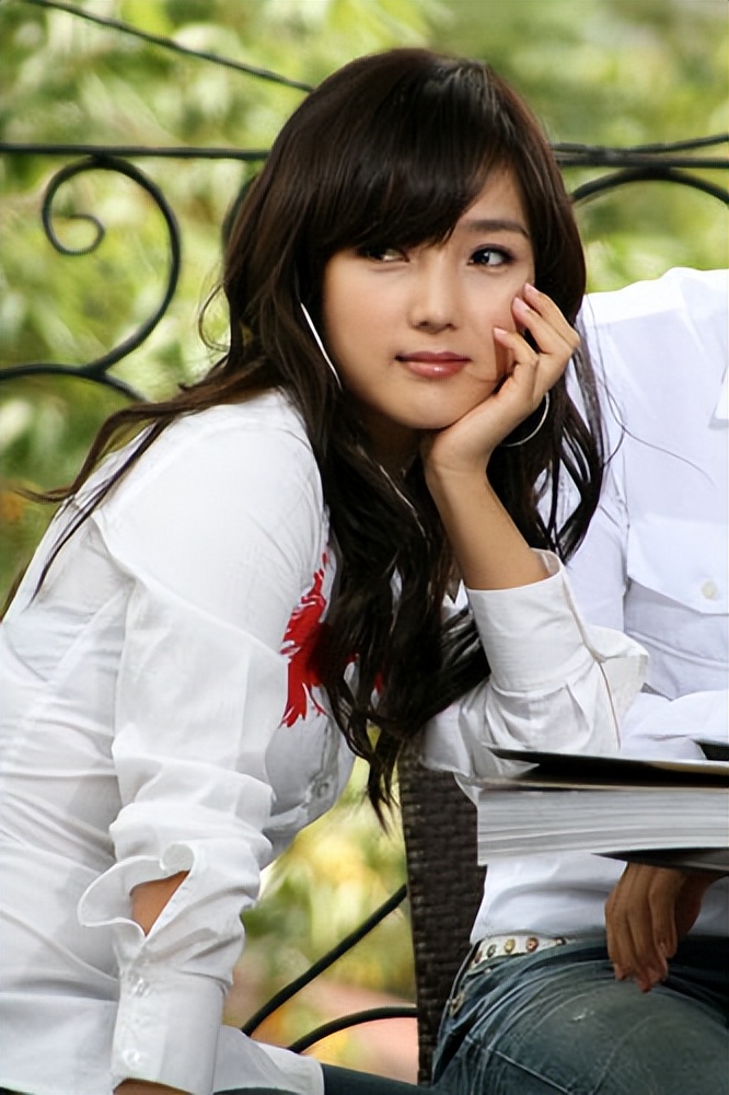 何洁和赫子铭谈多久结婚的,何洁和赫子铭的感情状况