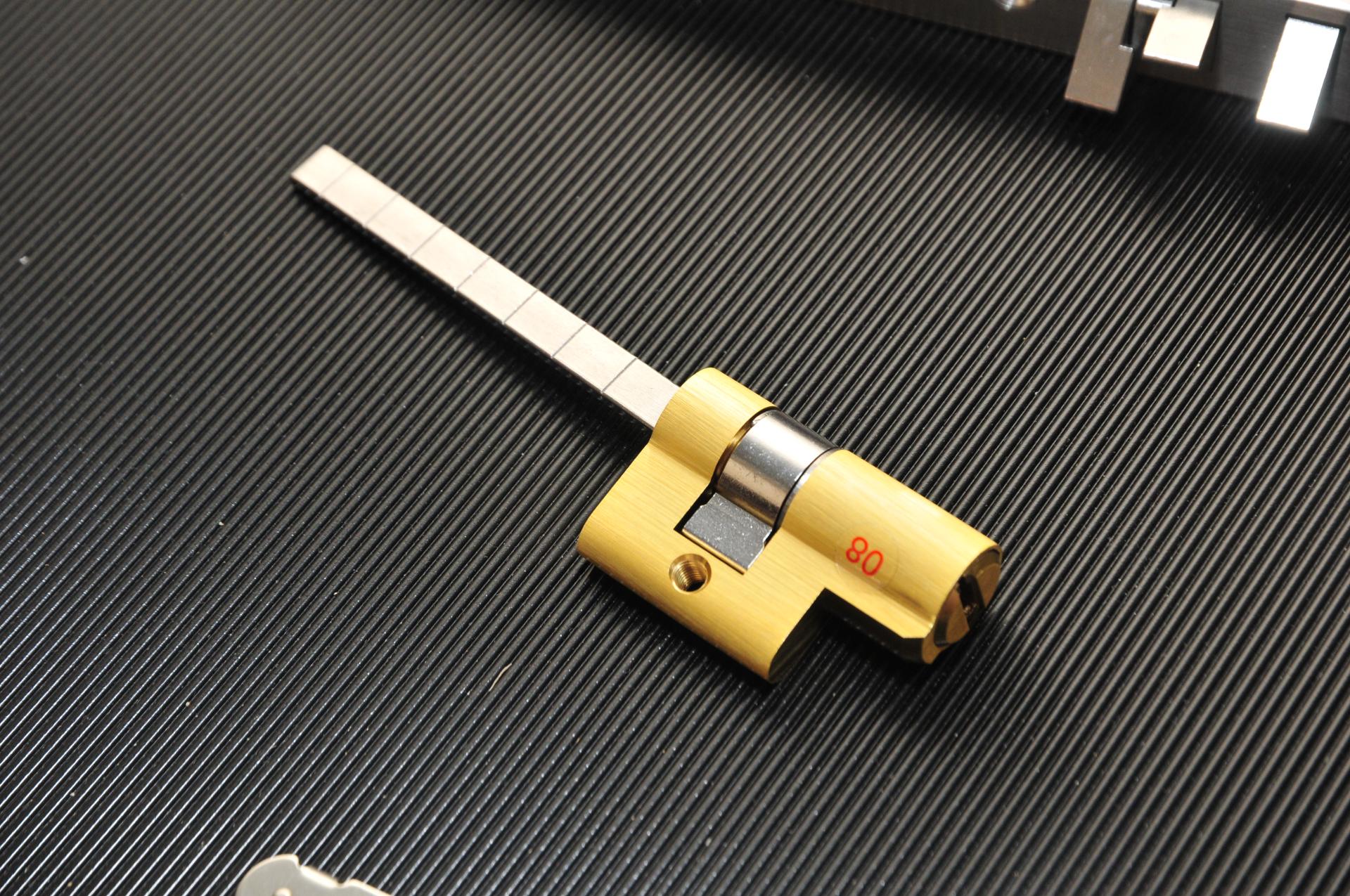 全自动智能门锁人脸识别鹿客s50f,智能锁人脸识别推荐鹿客