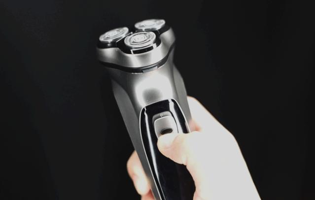 能和飞利浦媲美的剃须刀,飞利浦电动剃须刀真实效果