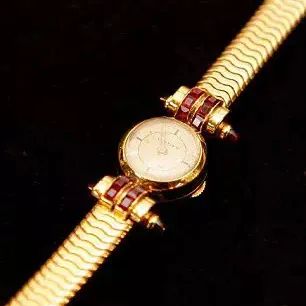 收到红包，聪明的人都拿去投资腕表啦！