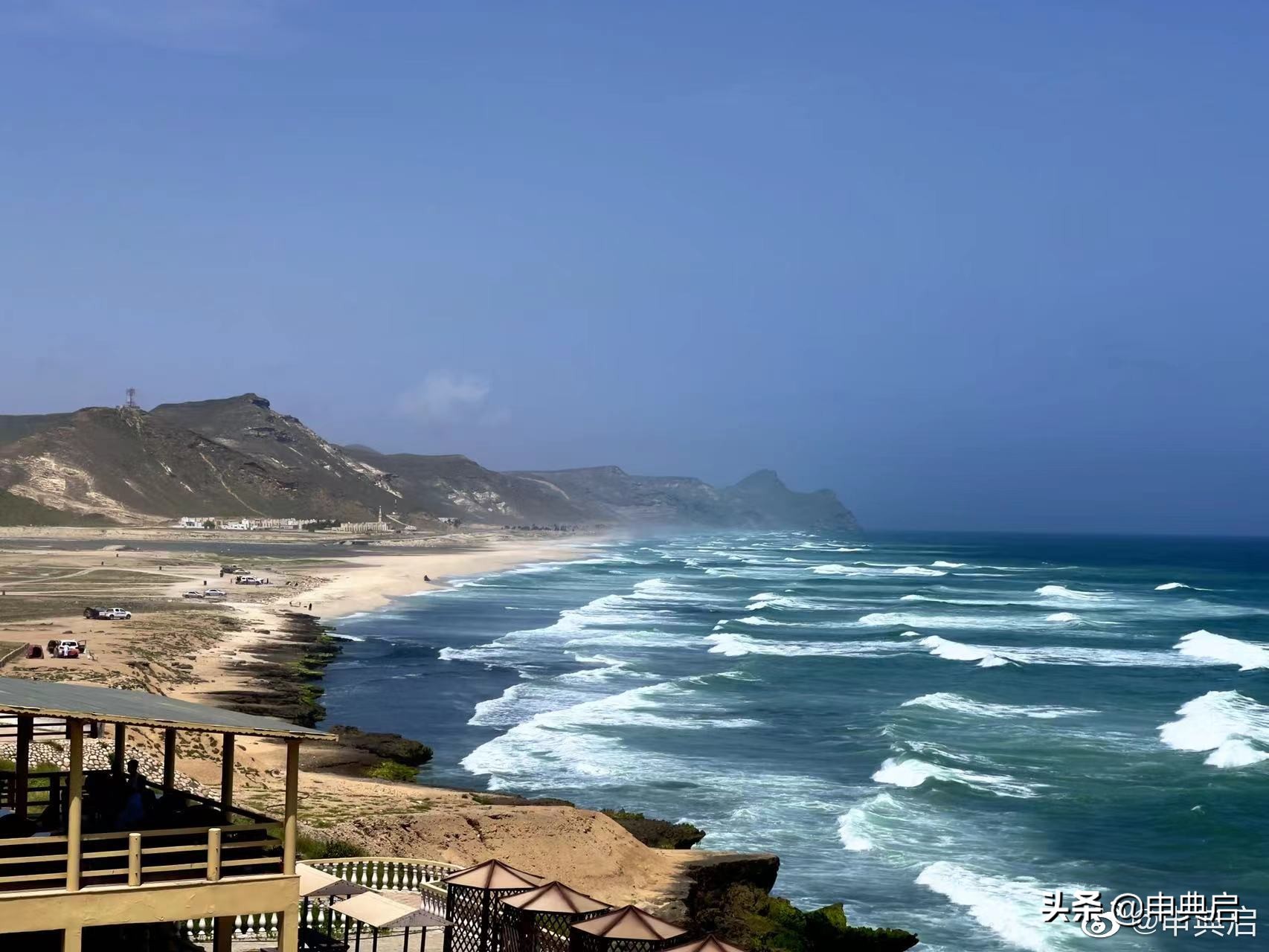 被派驻阿曼的小金：阿曼物资奇缺，连家具都要飞广州买