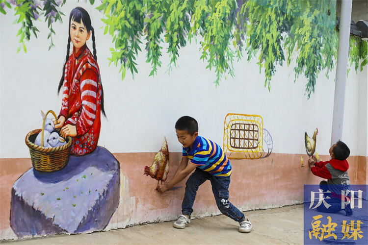 甘肃合水:一屋带“三园”乡村焕新颜