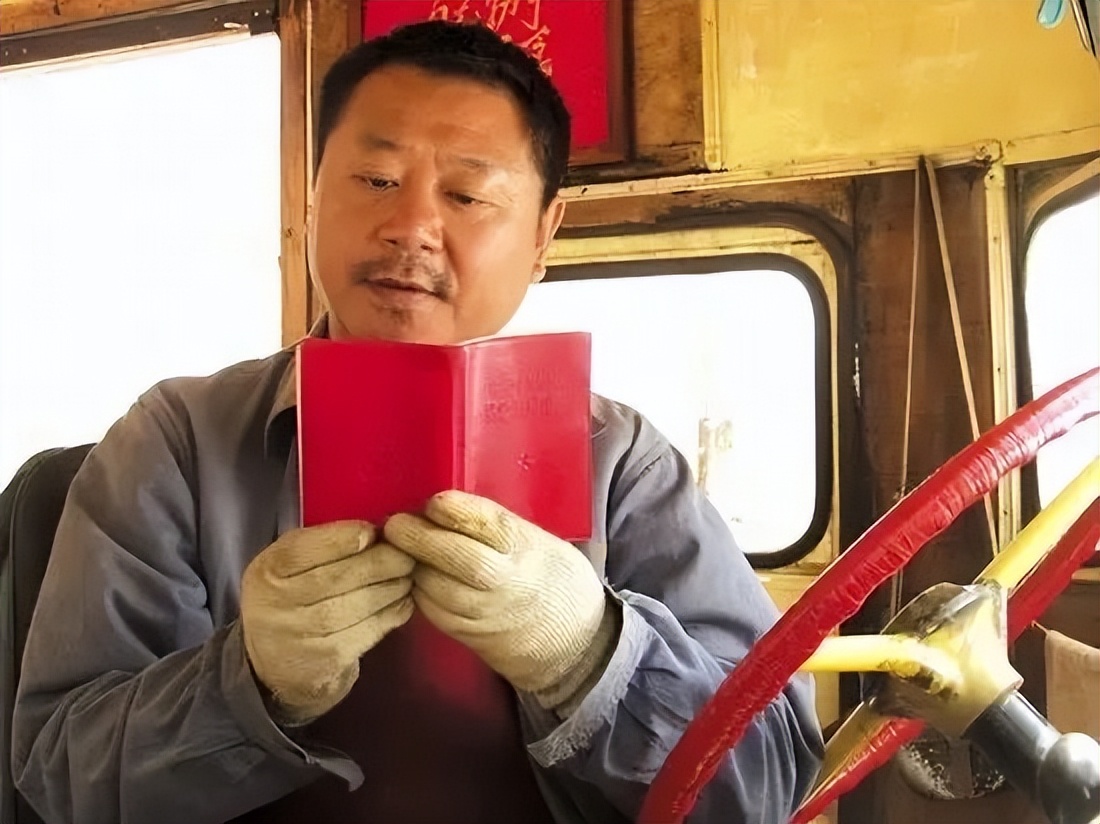 范伟角色照片,范伟出镜视频