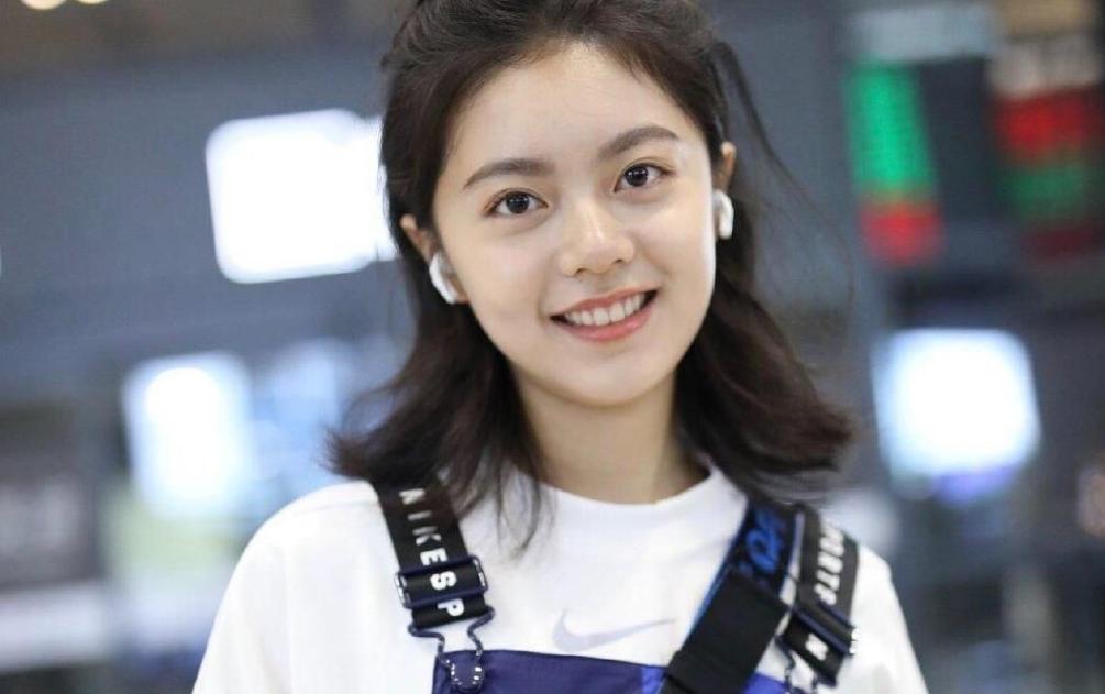 最近很火的00后明星,00后运动明星