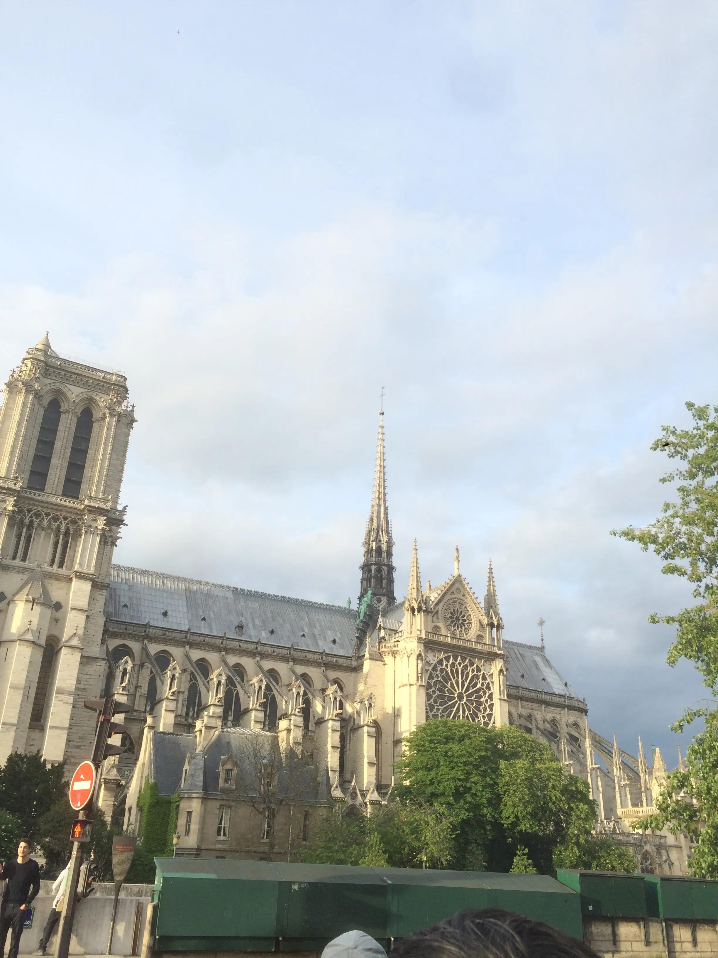 在法国新婚蜜月去哪里度假好,蜜月旅行两个人去法国自由行