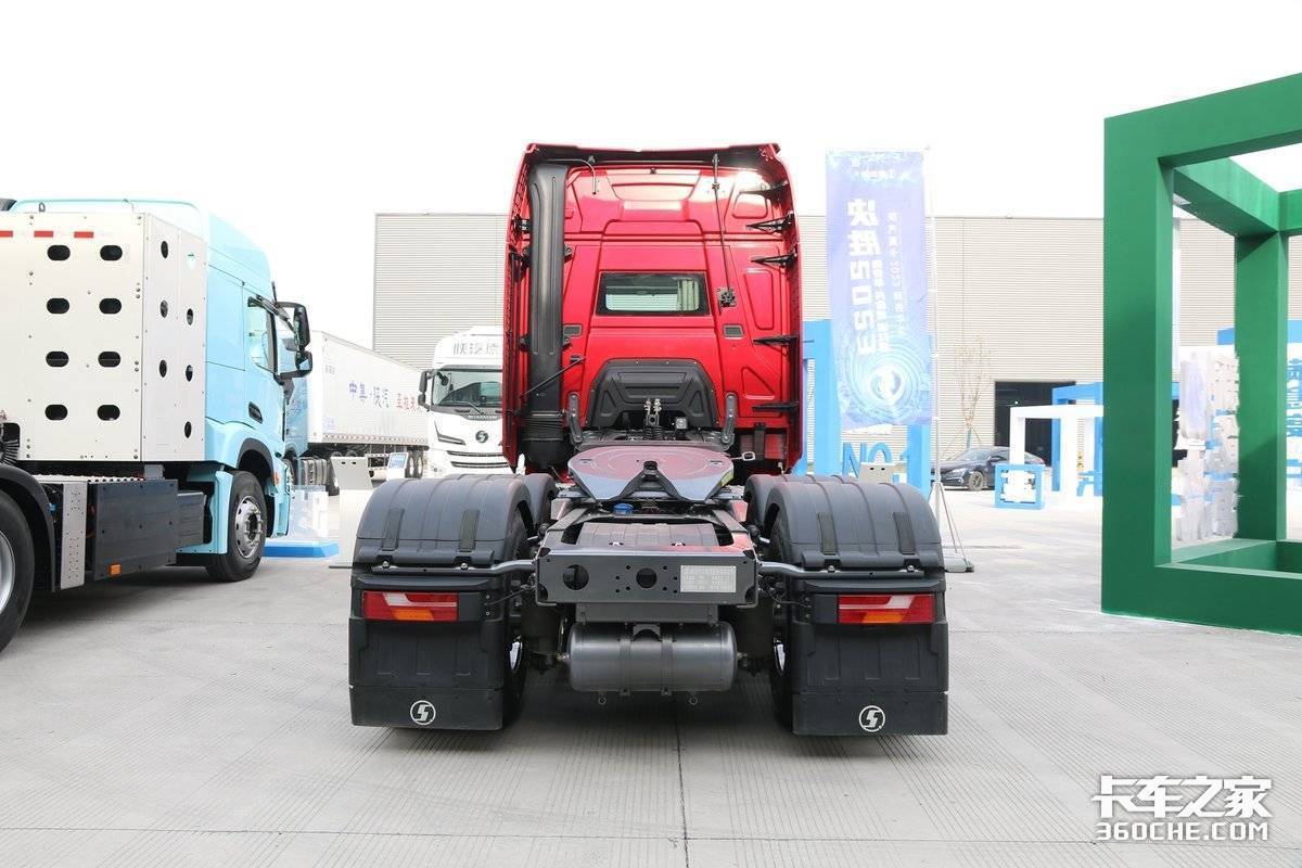 国产最新款大马力重卡,马力最大跑得最快的国产重卡价格