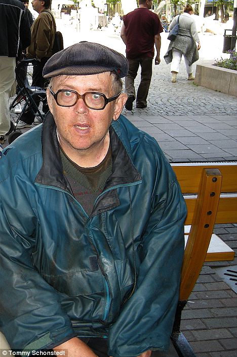 瑞典秘密百万富翁:锡罐柯特,从回收罐中赚了100万英镑的流浪汉