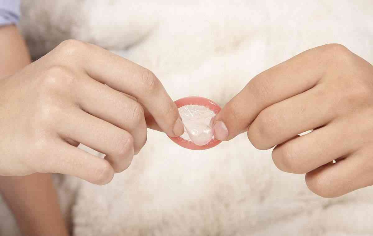 夫妻生活过程中,男人尿尿和射精会同时发生吗?医生为你解答