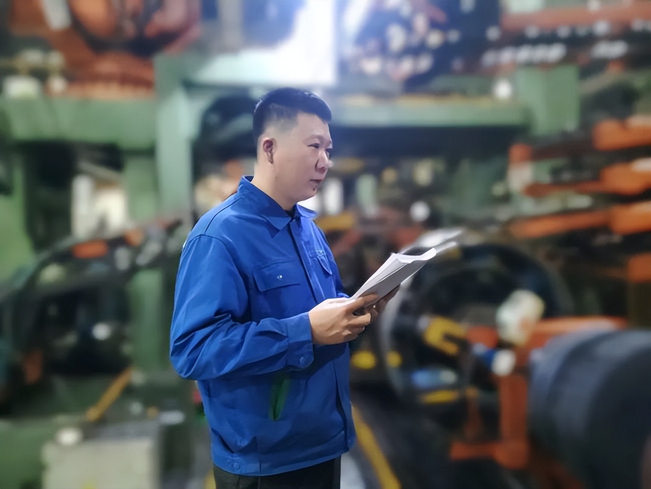 一往无前的努力和奋斗,一往无前美好的明天