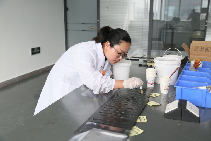 固本强基行稳致远——访卡本科技集团股份有限公司创始人丁忠文