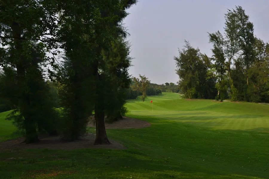 国内首创沙漠高尔夫,沙漠球场图片欣赏