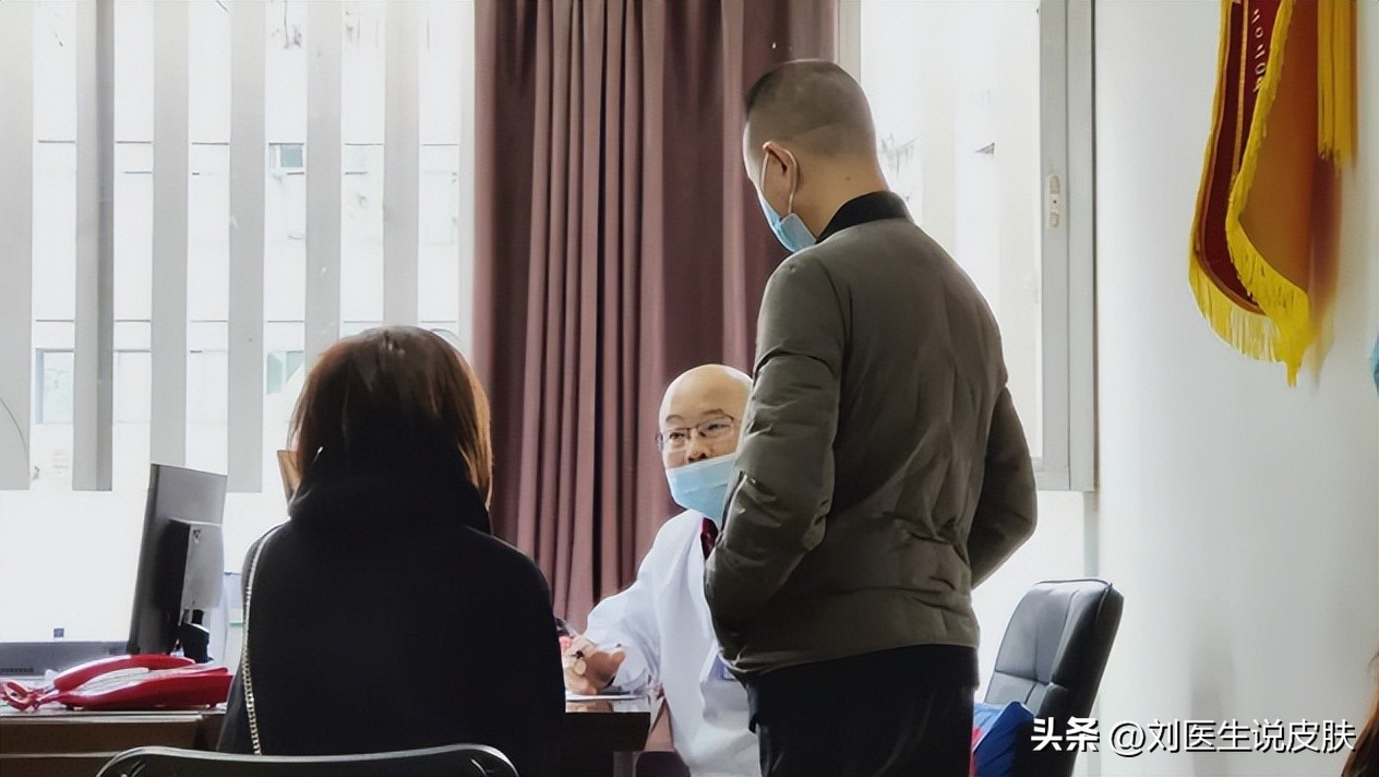 不是白癜风的白斑308能治疗吗,白癜风照308后白斑变黑