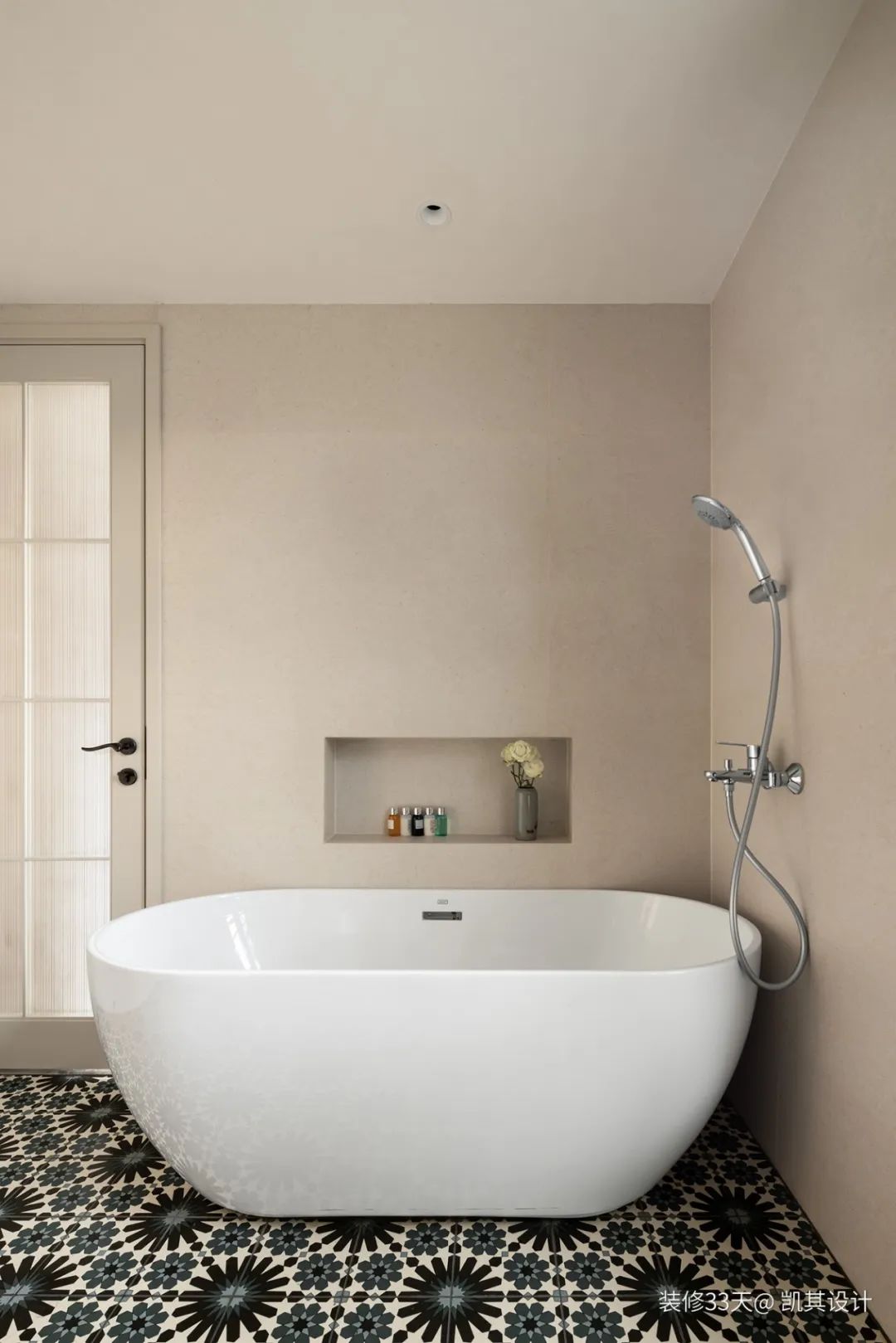 168平米四室两厅南北通透装修,168平方四室两厅东西通透