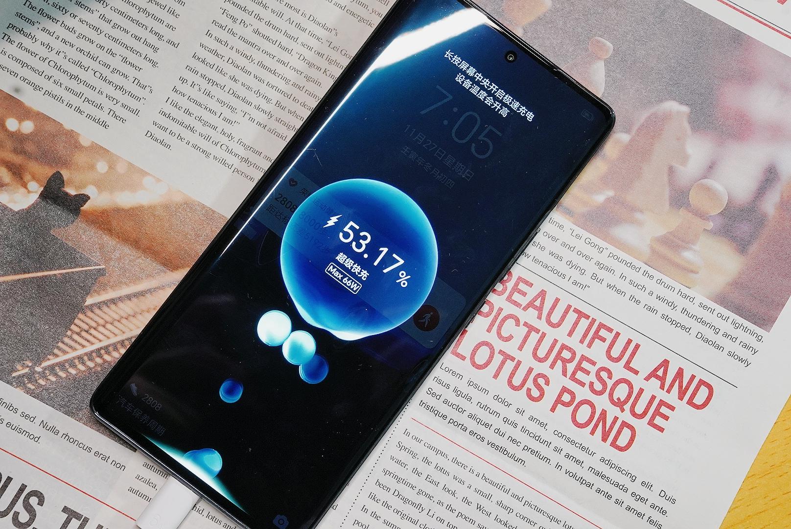 荣耀80系列全新发布定格流动之美,荣耀80手机评测视频