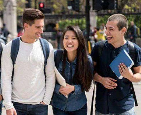 明星学生比较偏爱伯克利,在国内属于什么档次,是“野鸡大学”?