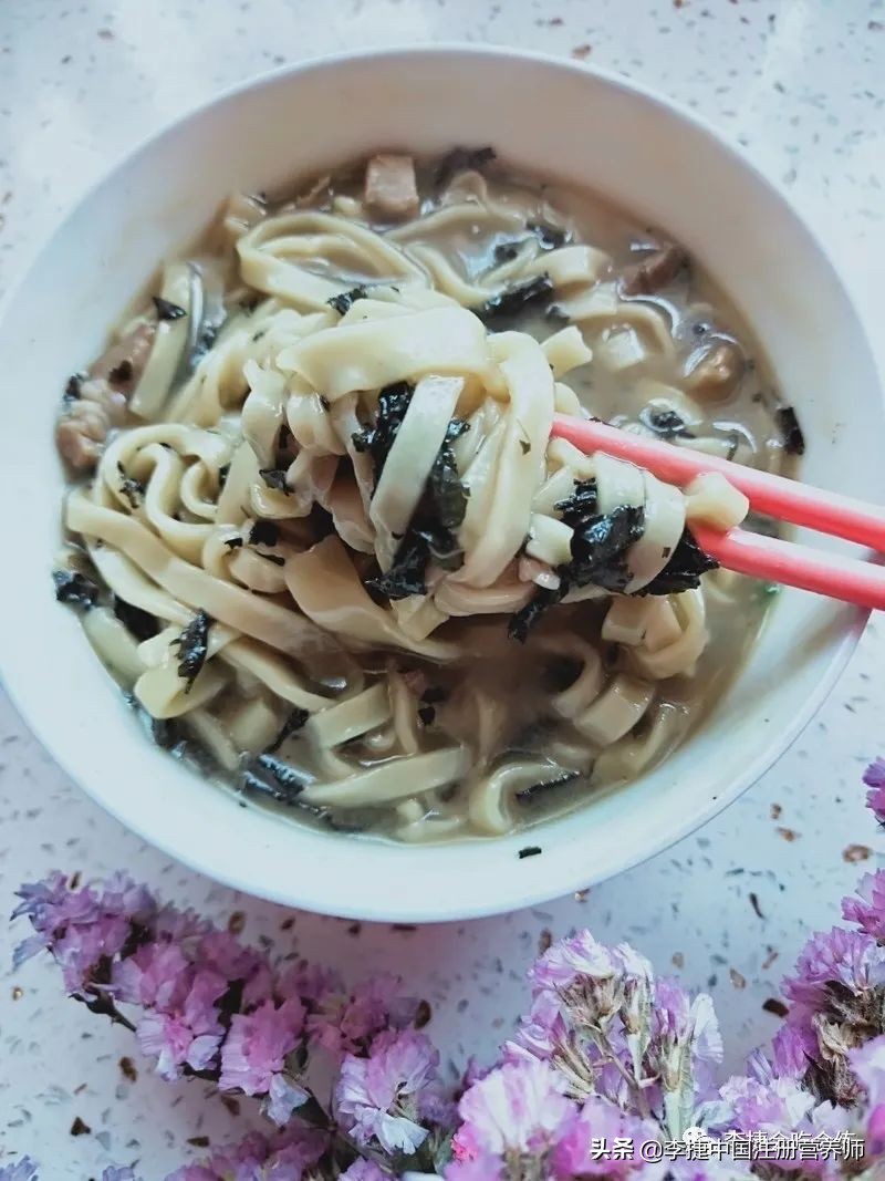 2022膳食指南中的东方膳食模式,2022膳食指南对平衡膳食的要求