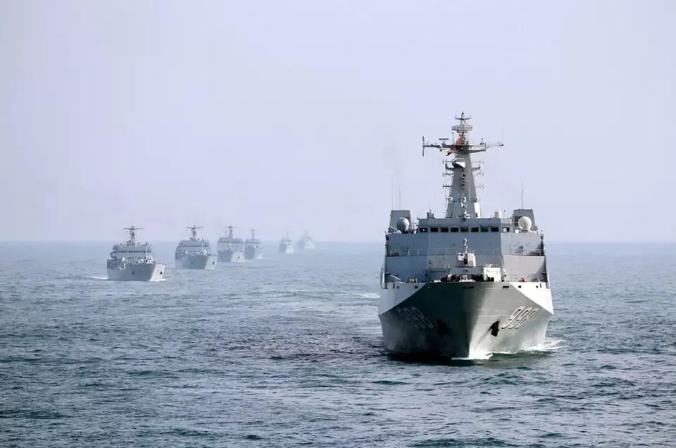 之前说的话不算数？网友提质疑：美国派兵高调进台，为何不出手？