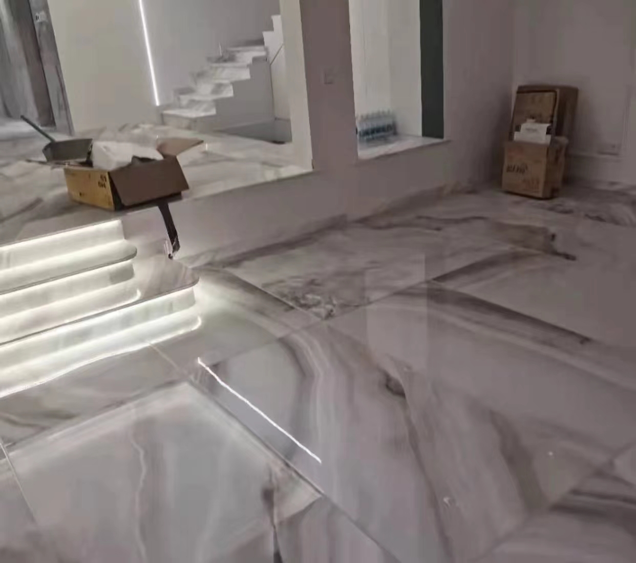 买瓷砖别再选烂大街的灰色,去买瓷砖有些瓷砖为什么不推荐