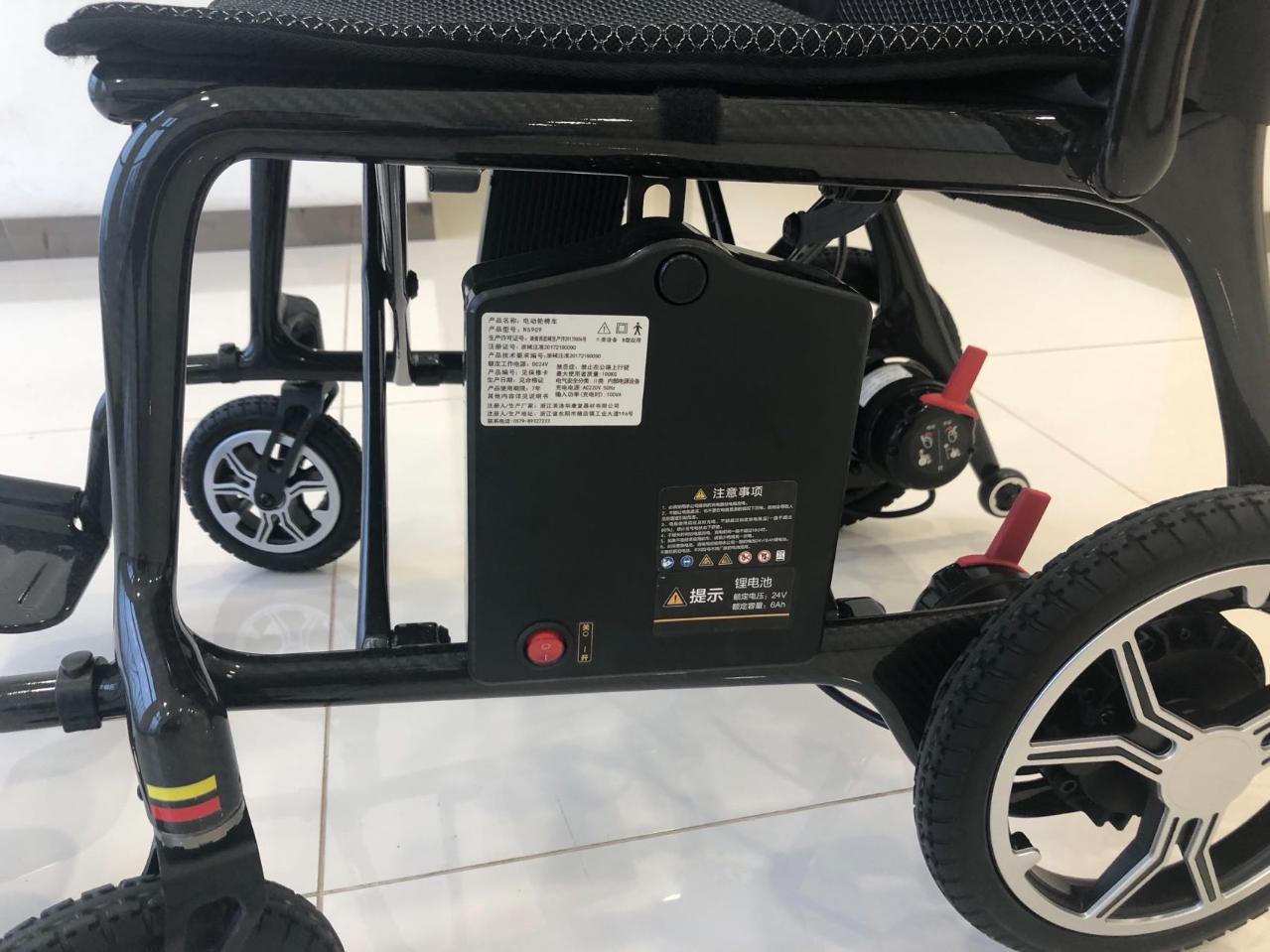 老年代步电动轮椅哪种品牌好,怎样选购老年电动轮椅