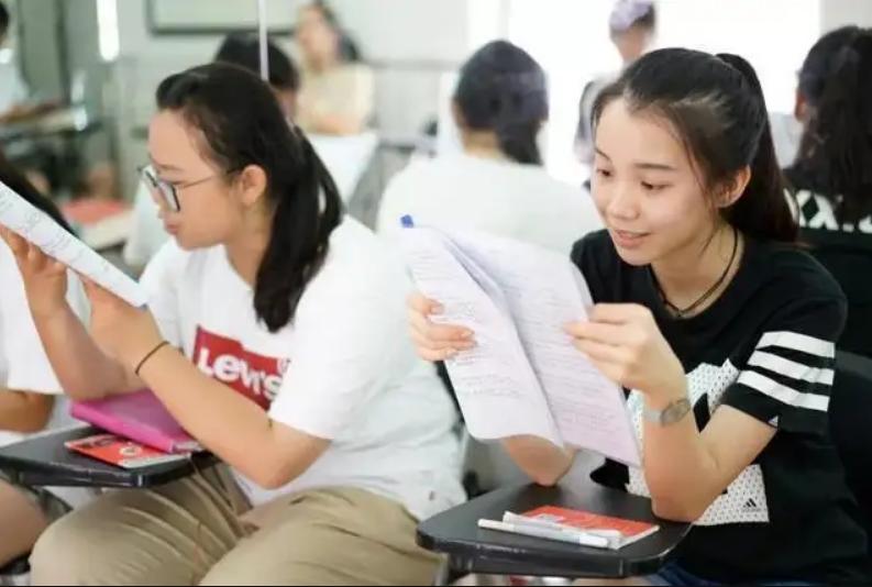 高考录取后还能换学校吗,高考被录取后能换专业吗