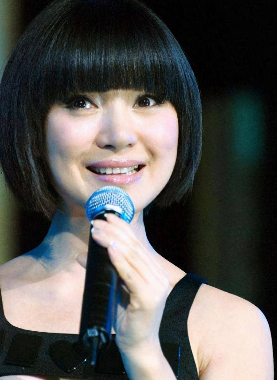 整容医生妻子出轨被报复,出轨整容医生转移丈夫12亿资产