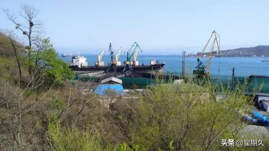 船舶非洲靠港，揭秘华人聘请当地女保姆的秘密，真实原因让人羞涩