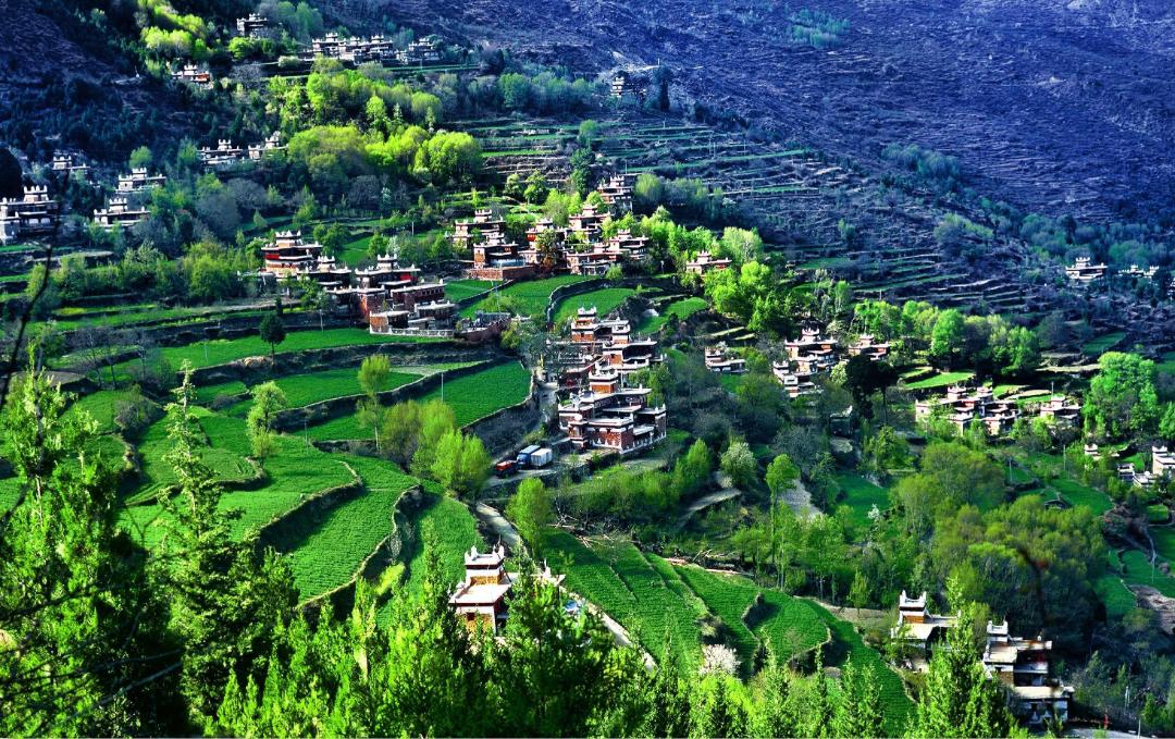 最新甘孜自驾路线三天,甘孜自驾4天路线