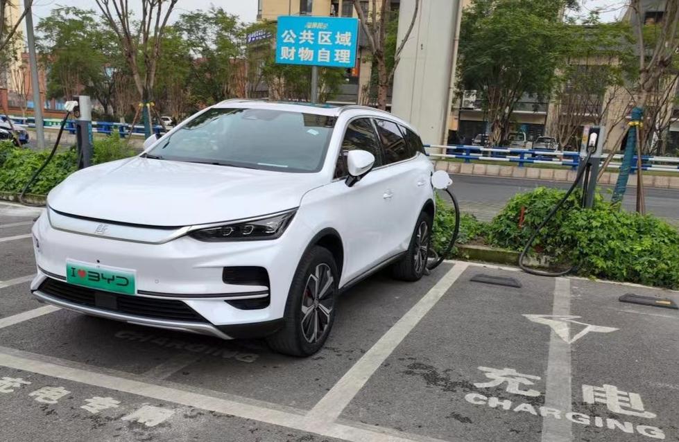 分期买车和全款买车哪个比较好,分期买车好还是全款买车好