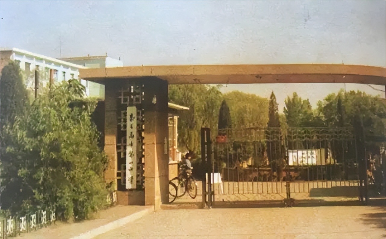 70年代河北秦皇岛老照片,秦皇岛60年代老照片