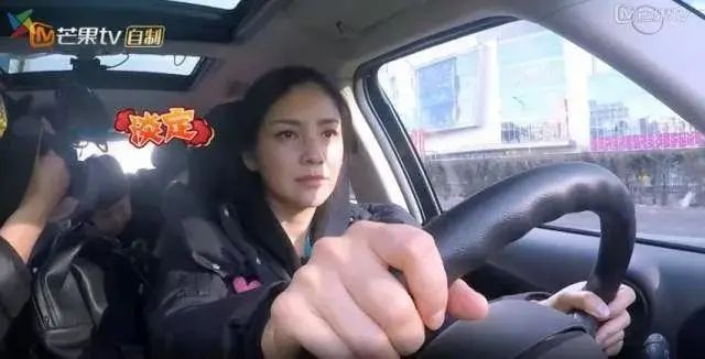 7岁女孩满脸血印竟是因为这件小事，孩子之间经常发生