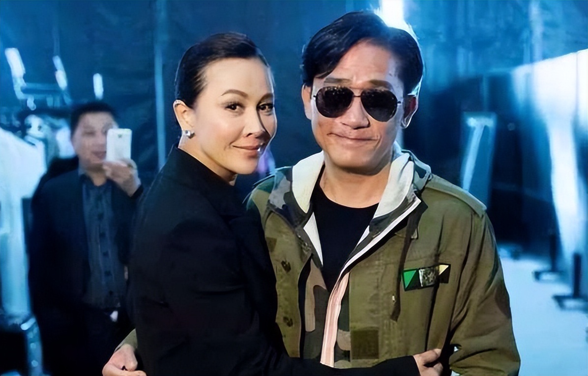 鐜嬫澃鍒樺痉鍗庡垬鍢夌幉,鐜嬫澃鏇惧織浼熷垬鍢夌幉