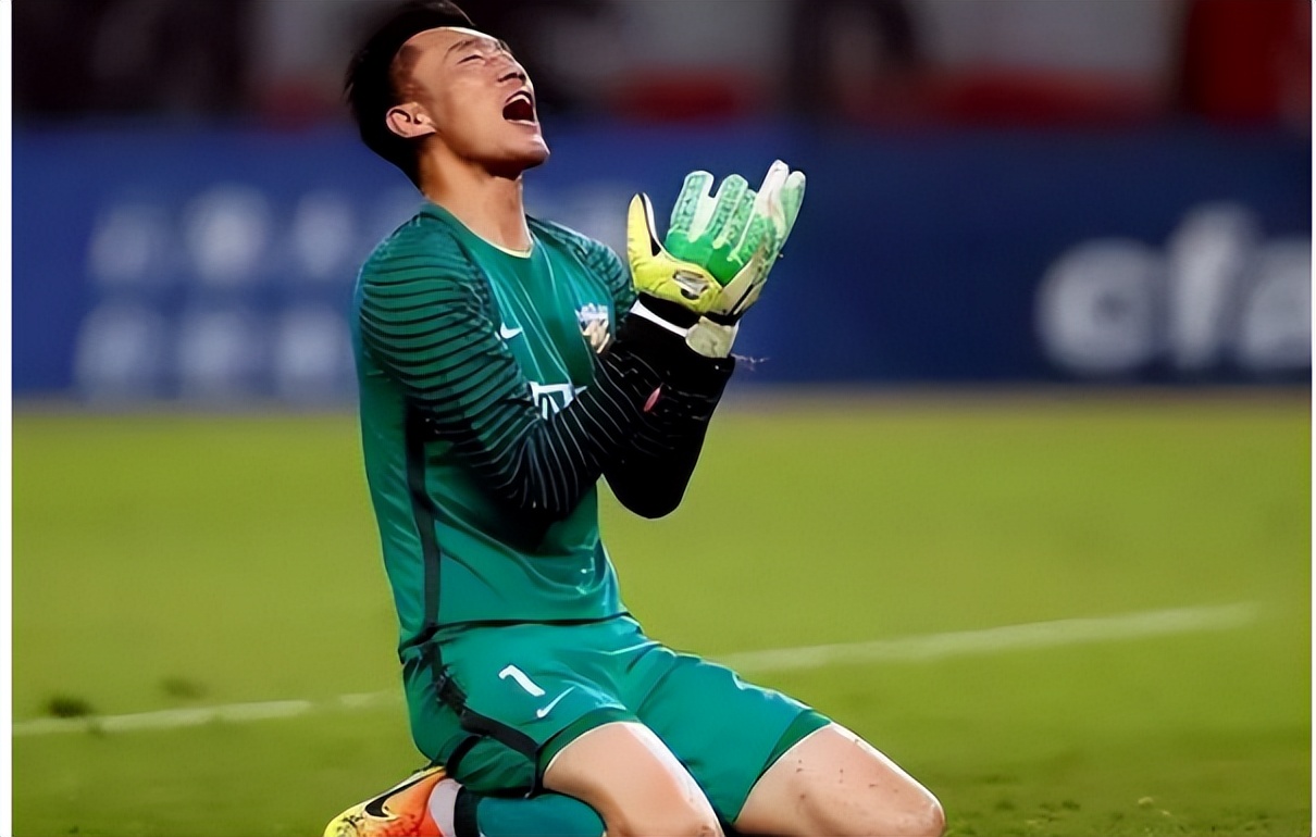 国足蛀虫李铁：罪行不止敛财上亿，戴罪立功曝光足坛背后*b大**oss