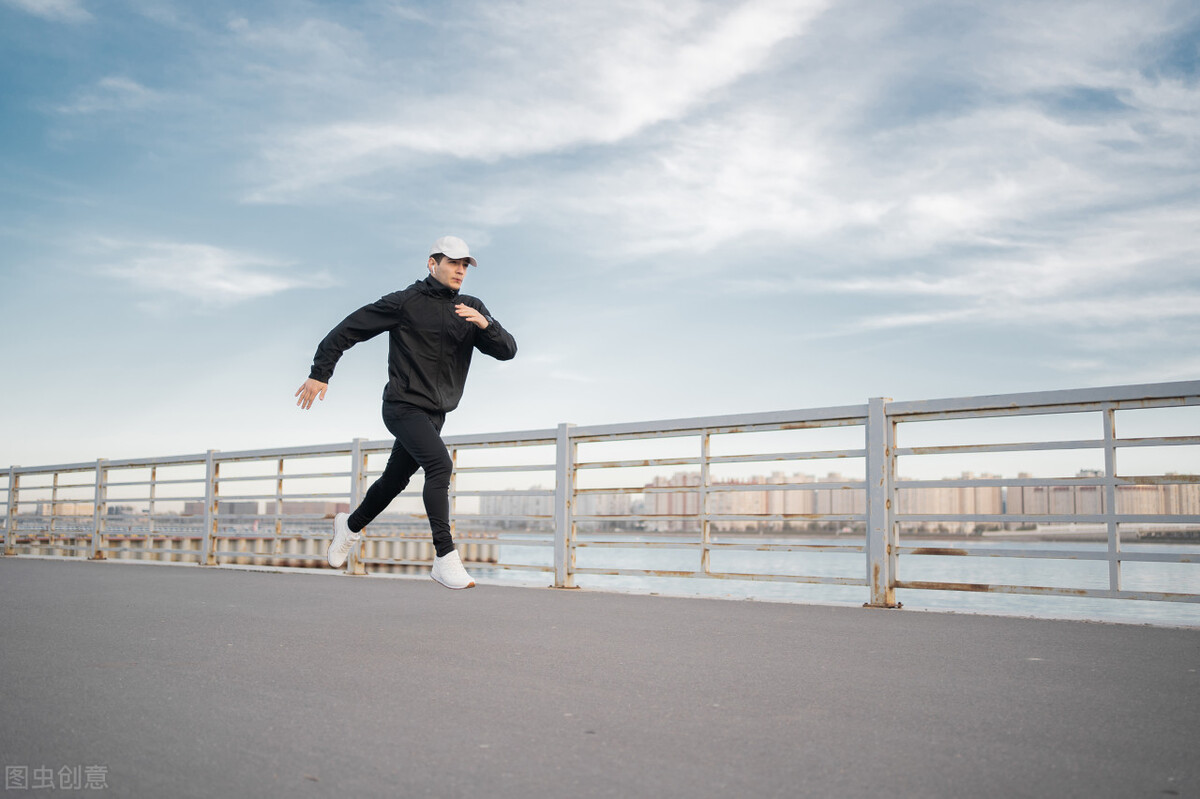 晚上睡不着尿频起夜4至5次是肾虚,晚上老是起夜是少阴病吗