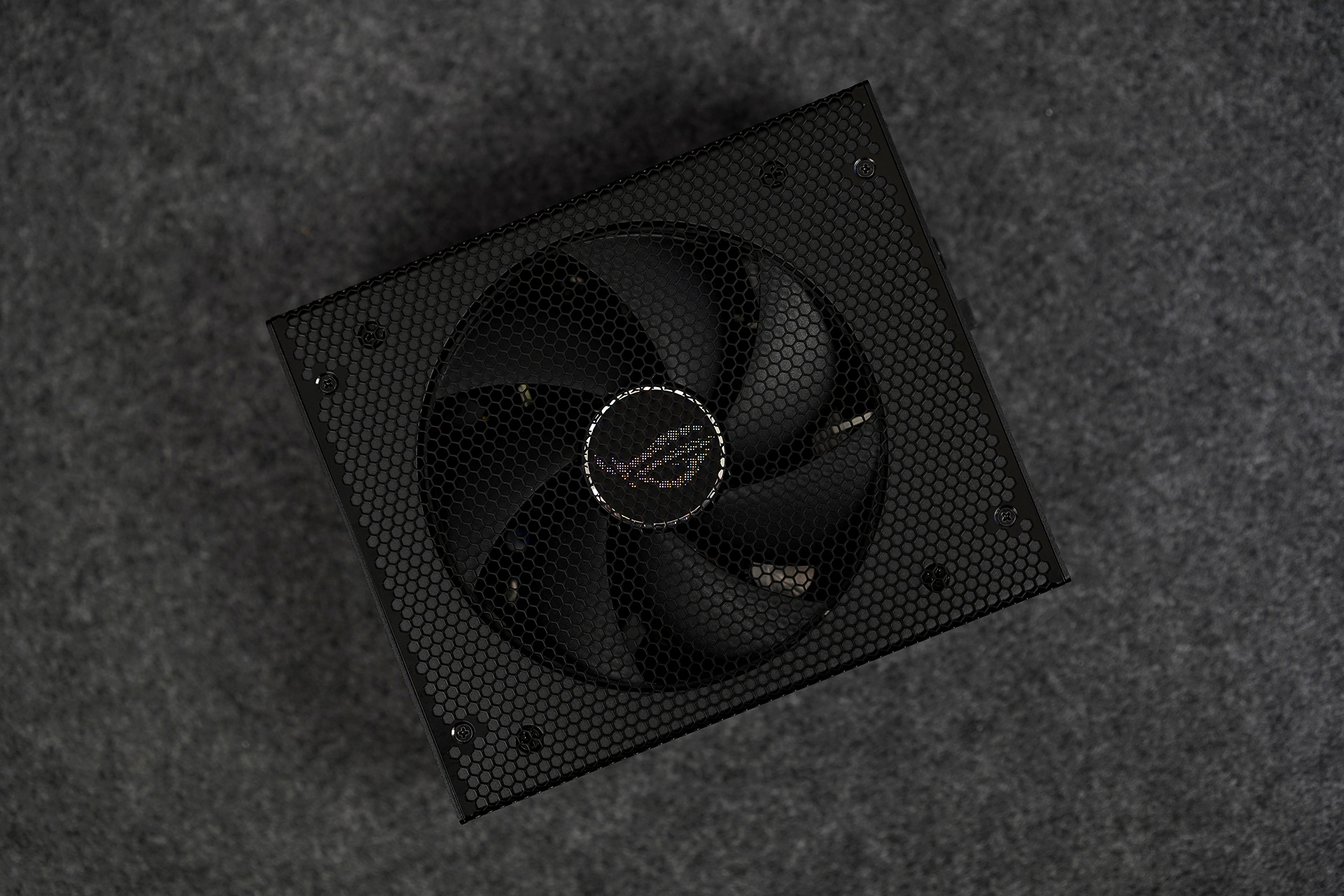 白色海景房实际效果,经典白色海景房