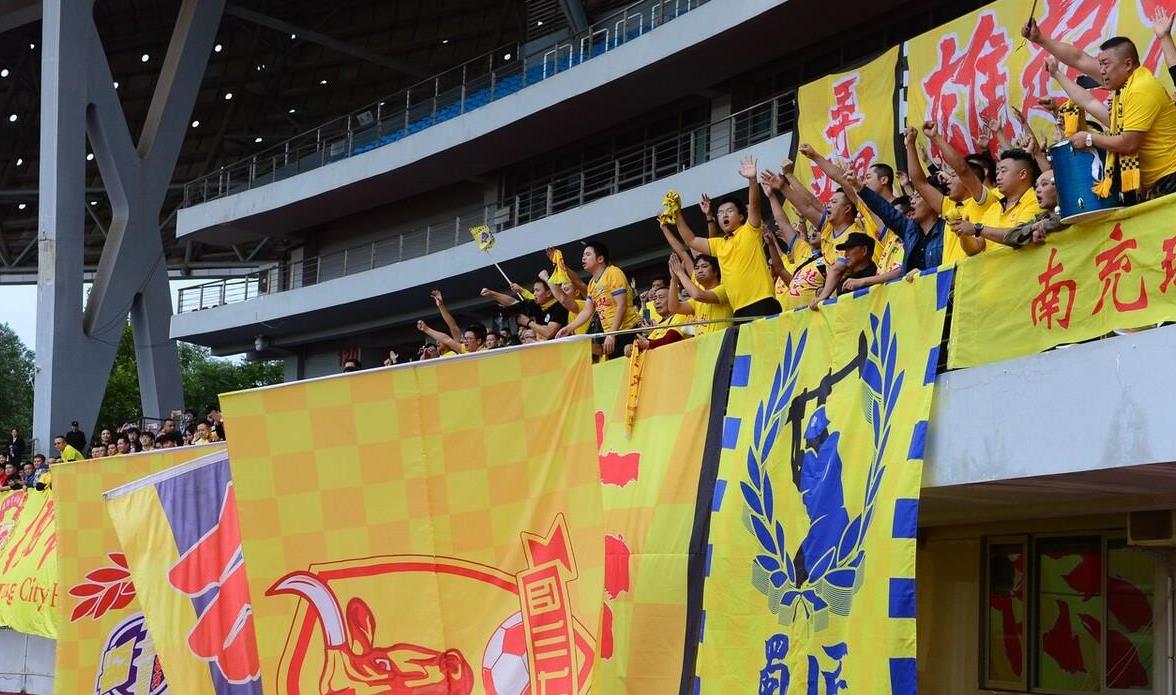 瓒冲崗寮哄娍鍥炲簲,瓒冲崗鎷掔粷