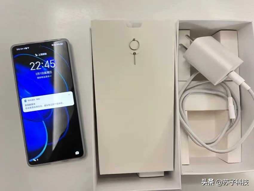 荣耀骁龙8新机型即将上市,荣耀的骁龙8+手机什么时候发布