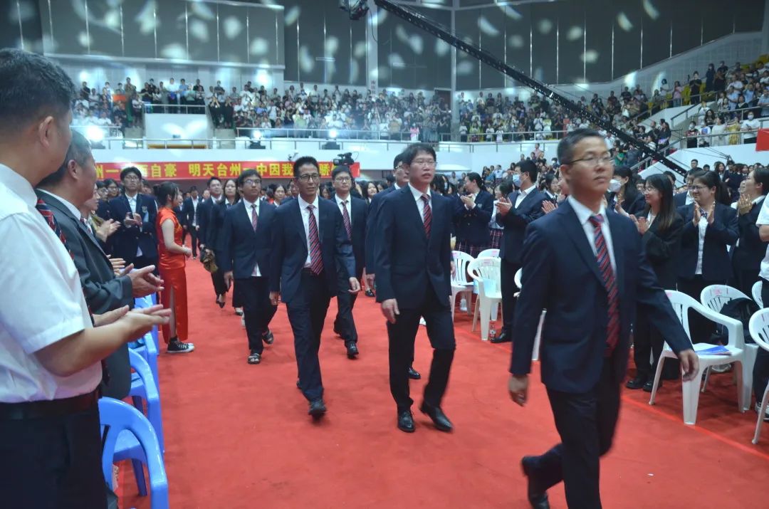 台州一中2018毕业典礼视频,台州实验中学高三毕业典礼