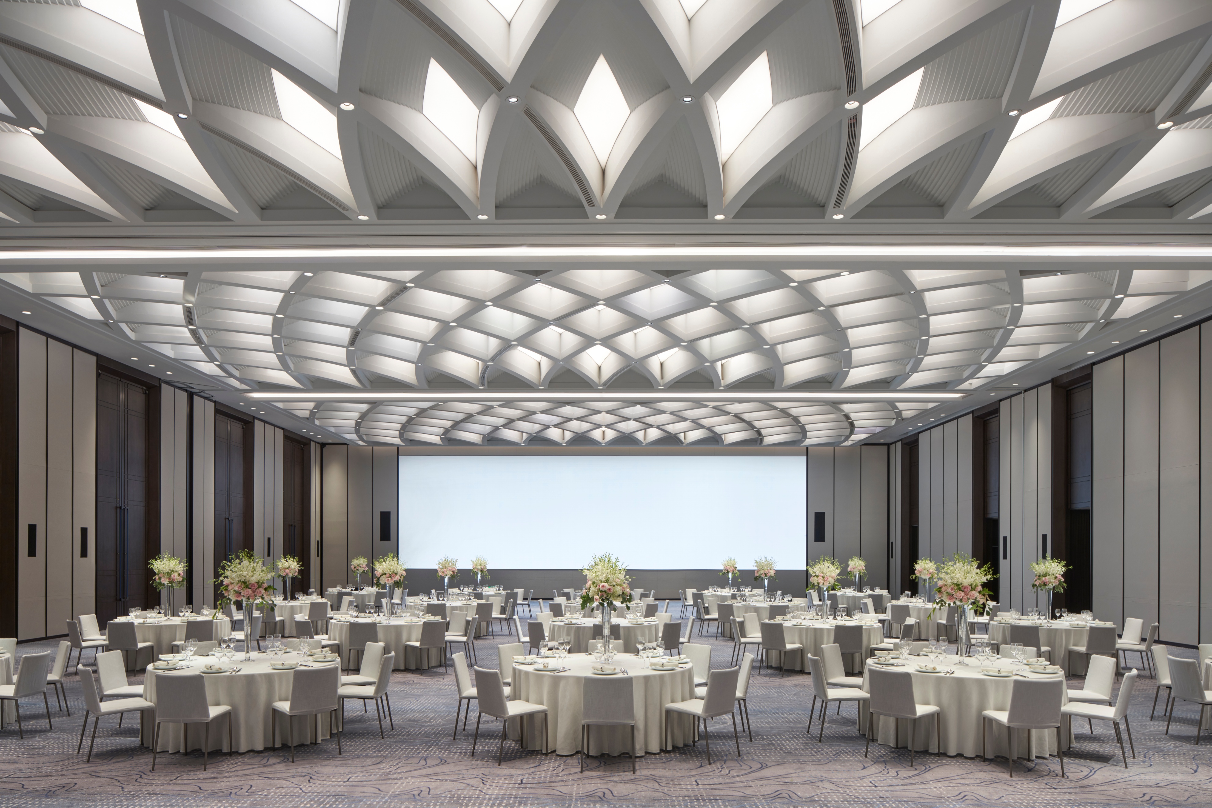 展翼活力杭州与世界互联杭州萧山国际机场凯悦酒店正式启幕迎宾